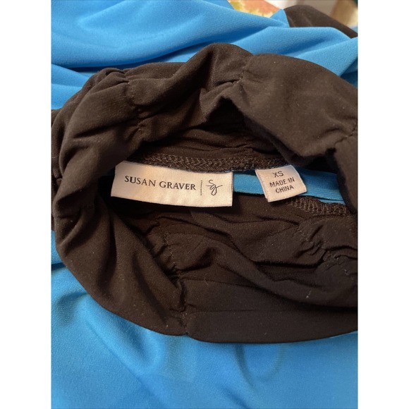 SUSAN GRAVER Women’s XS Active Top Polyester Spandex Blue Black - Picture 4 of 8